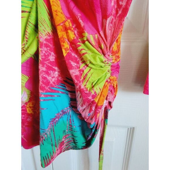 High Fifth 1X Colorful Top Tropical Print Stretch 3/4 Slv Rayon Blend Palm Frond - Picture 7 of 9